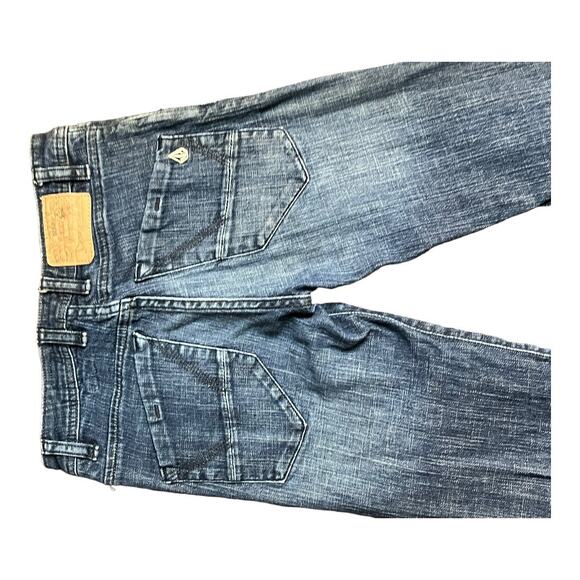Volcom Nova Jeans Modern Straight 26 Distressed Finish Casual Everyday Trendy - Picture 8 of 10
